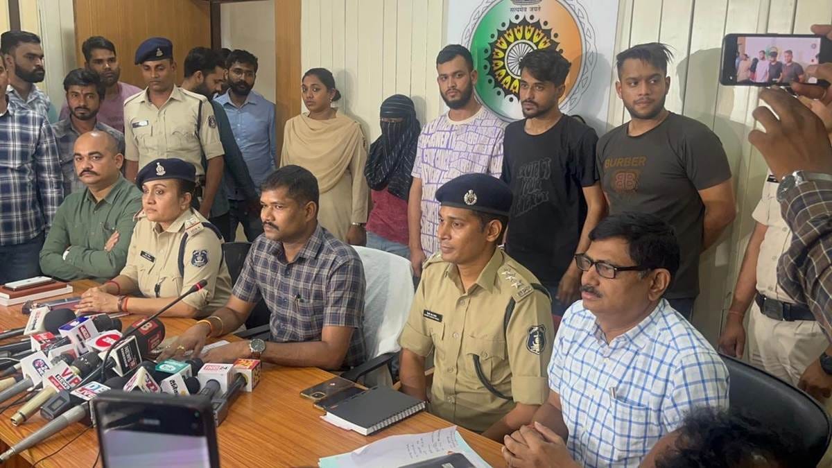 WebMorcha Web Morcha ड्रग्स की सप्लाई