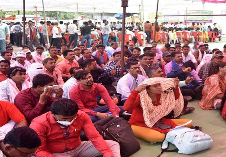 WebMorcha Web Morcha CG अनियमित कर्मचारियों की बड़ी जीत
