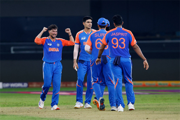 IND vs PAK Final: भारत ने पाकिस्तान को चटाई धूल, 9वीं बार एशिया कप चैंपियन Web Morcha IND vs PAK Final: भारत ने पाकिस्तान