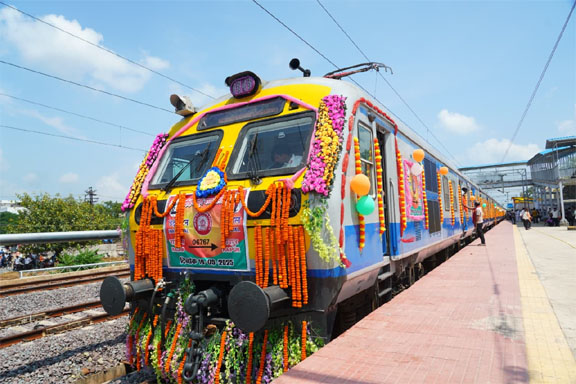 🚆 छत्तीसगढ़ का प्रयाग राजिम अब रेल नेटवर्क से जुड़ा Web Morcha राजिम से रायपुर