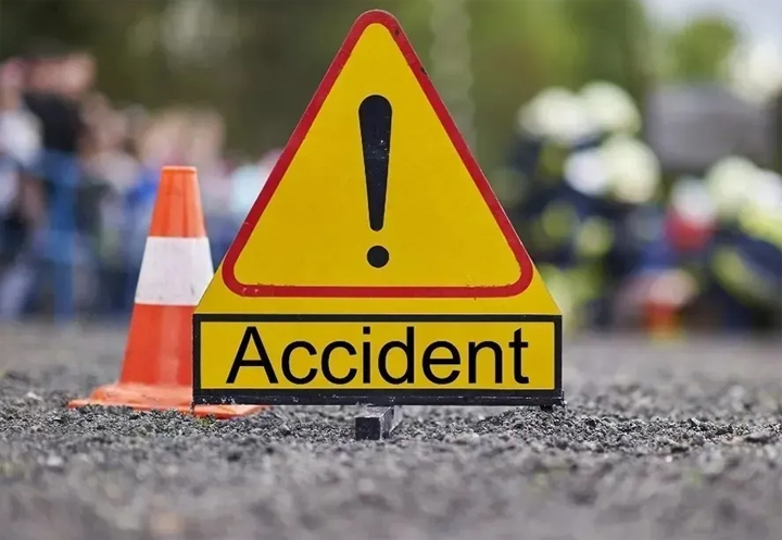 बागबाहरा झलप चौक में दर्दनाक सड़क हादसा