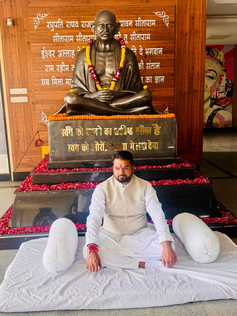 WebMorcha Web Morcha नेता प्रतिपक्ष के उपवास के बाद रायपुर नगर निगम को मिली राहत, 30 करोड़ रुपये की राशि जारी — आकाश तिवारी