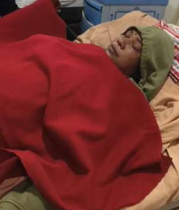 छत्तीसगढ़: बस्तर विधायक लखेश्वर बघेल के घर खूनी वारदात, पत्नी ICU में भर्ती, ‘भतीजा’ शब्द से गहराया रहस्य Web Morcha छत्तीसगढ़: बस्तर विधायक लखेश्वर बघेल के घर खूनी वारदात, पत्नी ICU में भर्ती, ‘भतीजा’ शब्द से गहराया रहस्य