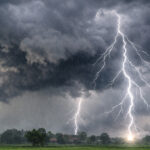 Aaj Ka Mausam: आंधी, बिजली और बारिश का अलर्ट, 8 राज्यों में