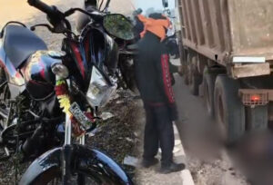 छत्तीसगढ़ में रफ्तार का कहर: आरंग में हाइवा ने कुचला पूरा परिवार, पिता-पुत्र समेत 3 की दर्दनाक मौत