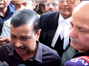 शराब नीति केस में बड़ी राहत: अरविंद केजरीवाल और मनीष सिसोदिया बरी