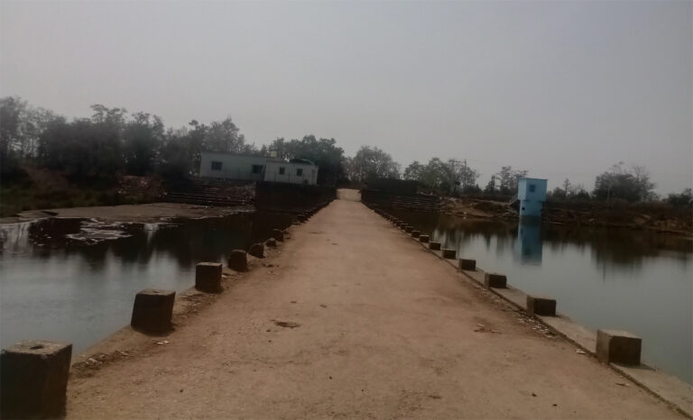 WebMorcha Web Morcha 10 साल, 90 करोड़ खर्च... फिर भी प्यासे हैं खेत: भ्रष्टाचार की भेंट चढ़ा महासमुंद का दरबेकेरा प्रोजेक्ट