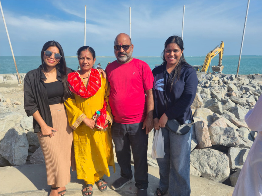 दिलीप शर्मा, हेमलता शर्मा, रेणुका शर्मा, विभूति शर्मा, Dilip Sharma, Hemlata Sharma, Renuka Sharma, Vibhuti Sharma