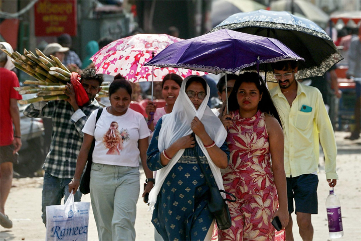 Weather Alert: भीषण गर्मी के बीच IMD का बड़ा अलर्ट, कई राज्यों में तूफान-बारिश का खतरा