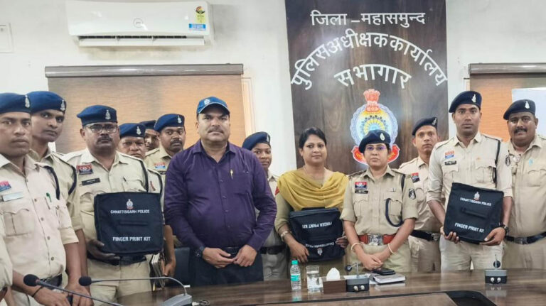 महासमुंद पुलिस अब और भी हाईटेक: NAFIS तकनीक से फिंगरप्रिंट के जरिए मिनटों में पकड़े जाएंगे अपराधी