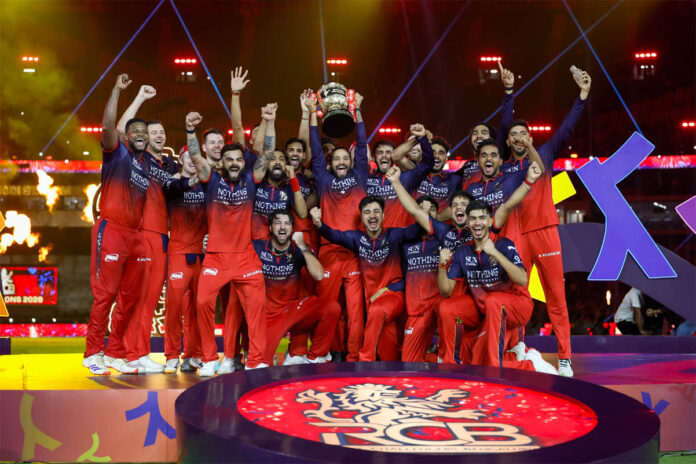 RCB ने रचा इतिहास, लगातार दूसरी बार बनी IPL चैंपियन; विराट कोहली की दमदार पारी से गुजरात टाइटंस पर जीत