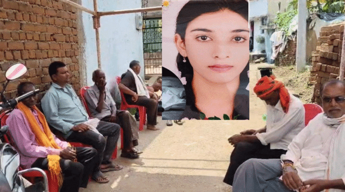 माता-पिता को कमरे में बंद कर 26 वर्षीय युवती ने की आत्महत्या, सुबह खुला चौंकाने वाला मामला