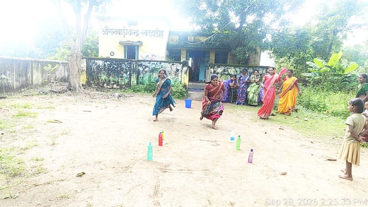 खट्‌टाडीह आंगनबाड़ी केंद्र में सेवा संकल्प अभियान के तहत आंगन मिशन समारोह